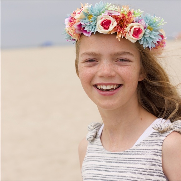 Flower crowns - Picture 4 of 6